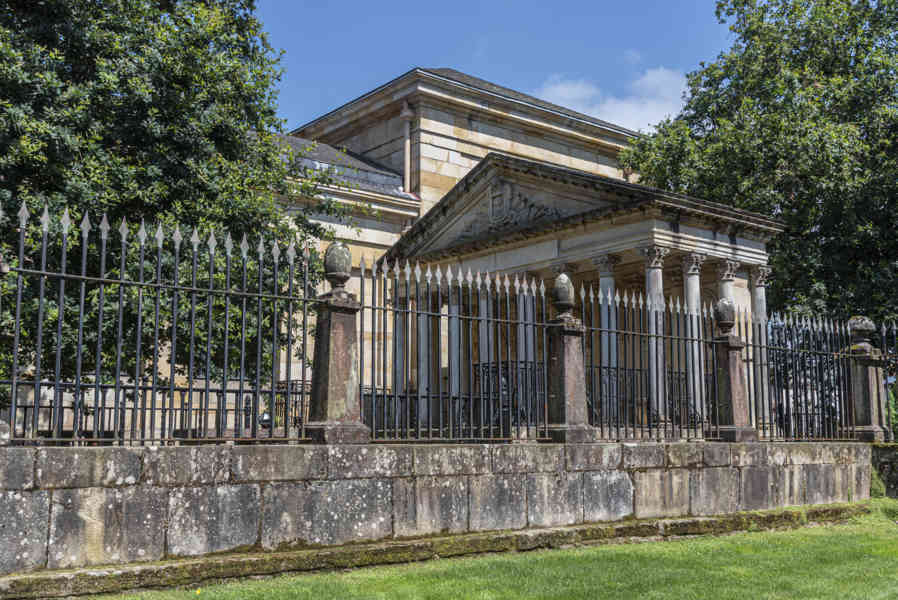 Vizcaya - Gernika-Lumo 08 - Casa de Juntas.jpg